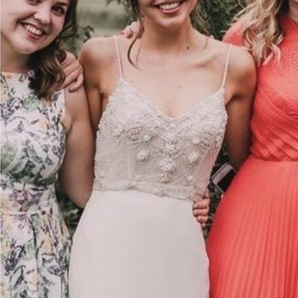 Willowby by Watters Irene Size 2 Beaded Wedding Dress Like New